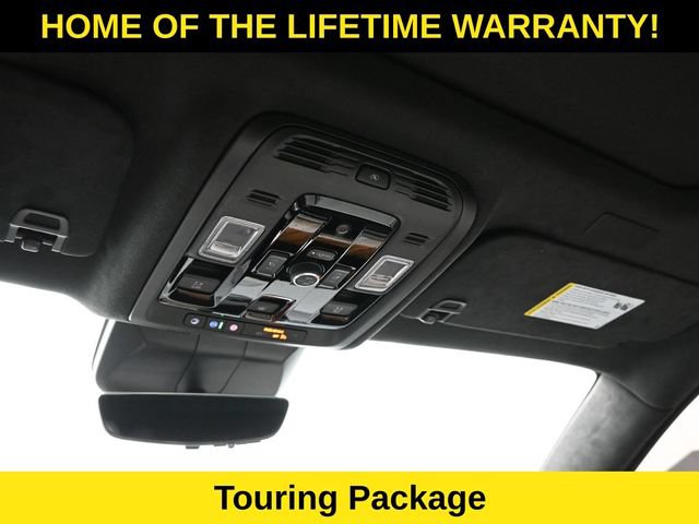 Used 2025 Cadillac Escalade Sport Platinum w/ LPO, Floor Liner Package AWD/4WD image 21