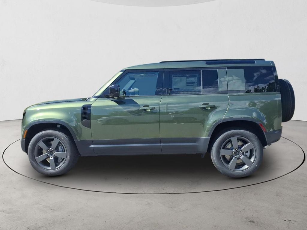 New 2026 Land Rover Defender 110 S AWD/4WD image 8