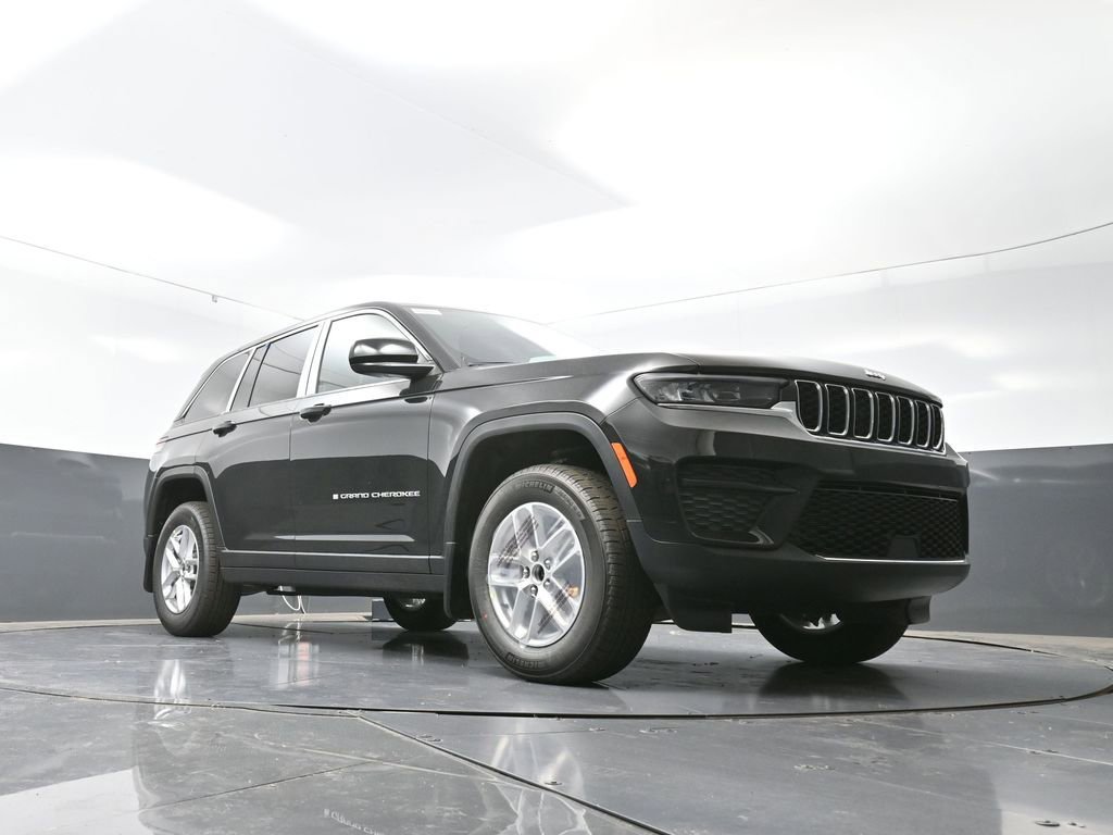 New 2025 Jeep Grand Cherokee Laredo X w/ Luxury Tech Group I image 46