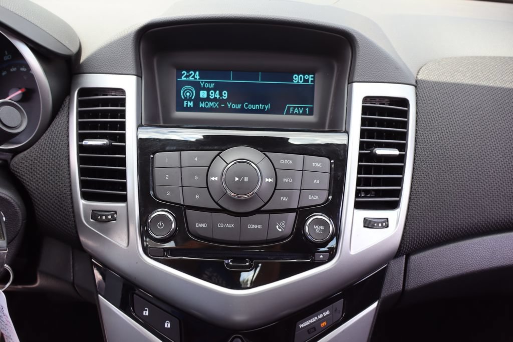 Used 2014 Chevrolet Cruze LT FWD image 10