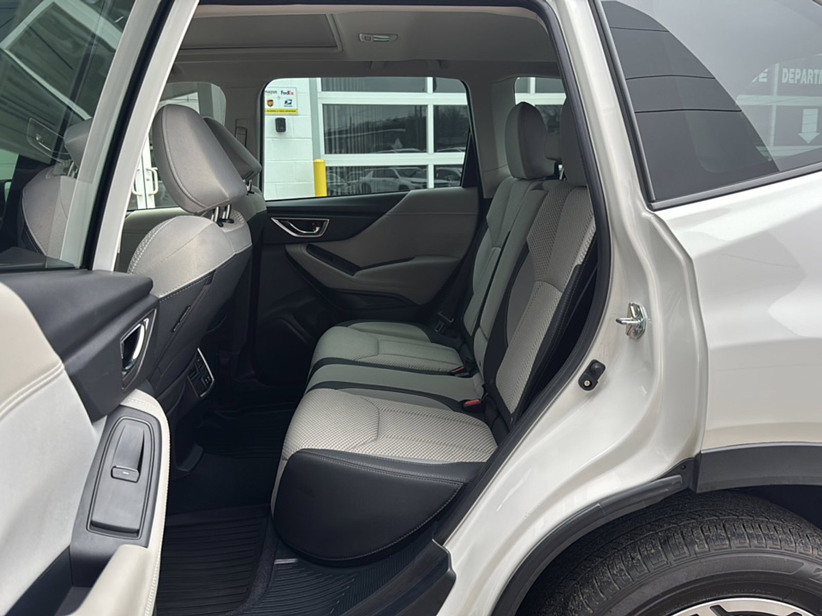 Certified 2023 Subaru Forester Premium AWD/4WD image 18