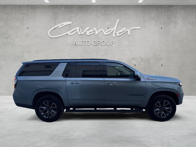 Used 2024 Chevrolet Suburban Z71 w/ Luxury Package AWD/4WD image 17