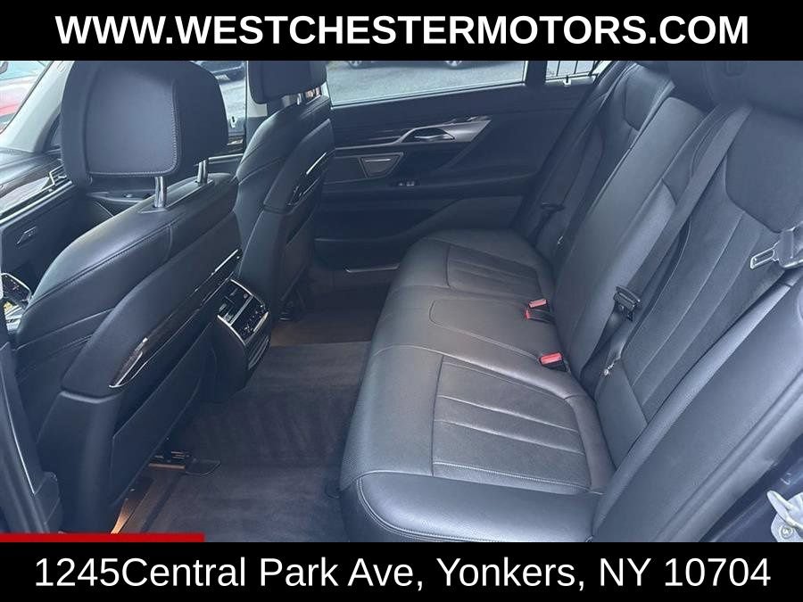 Used 2019 BMW 740e xDrive w/ Executive Package AWD/4WD image 28