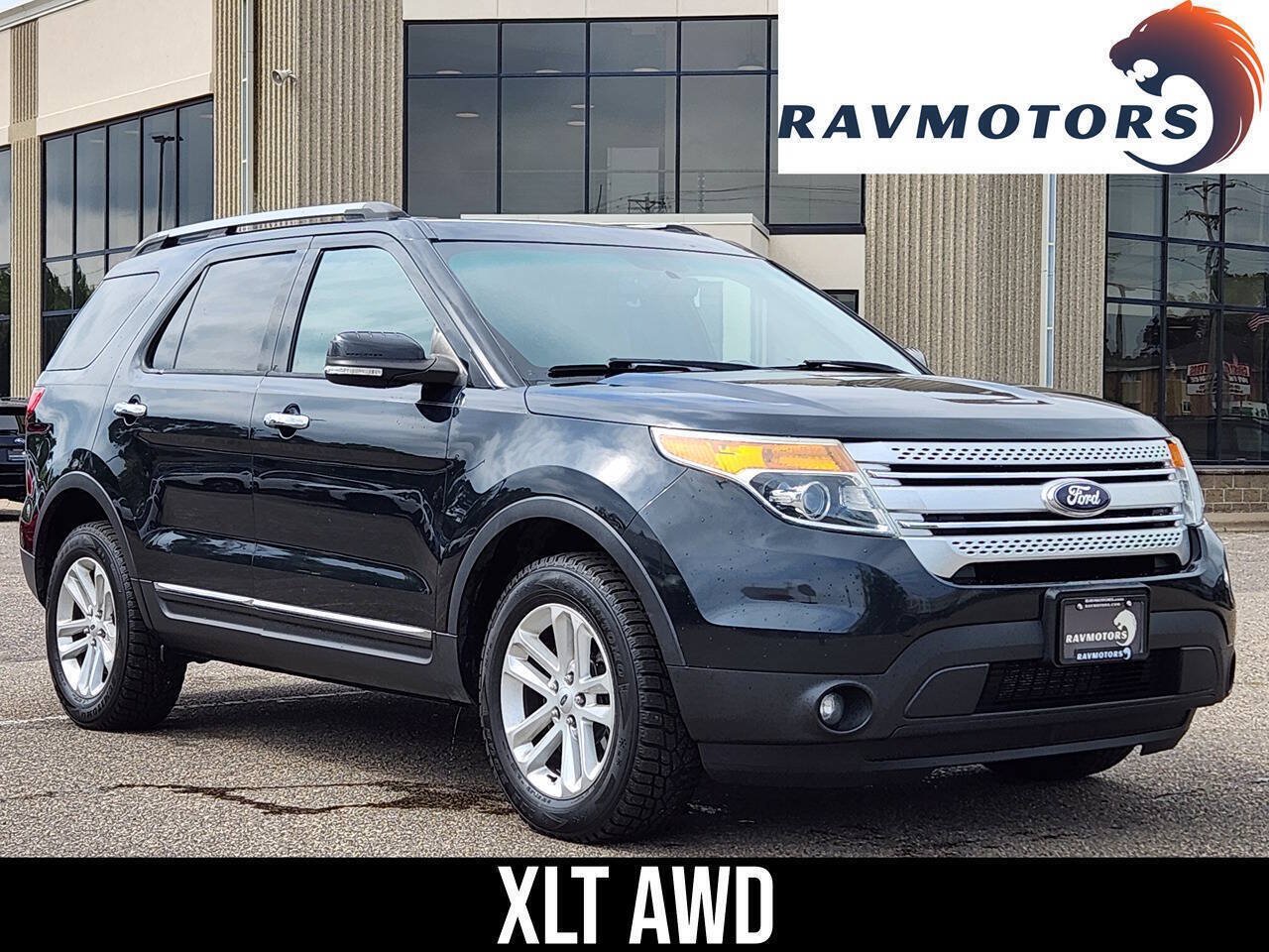 Used 2015 Ford Explorer XLT w/ Equipment Group 202A