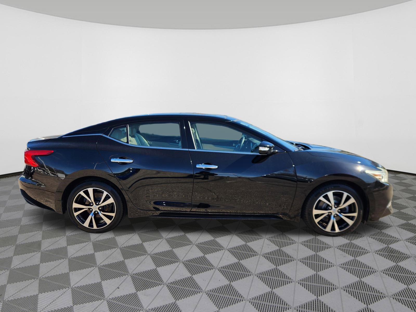 Used 2018 Nissan Maxima 3.5 SL image 6