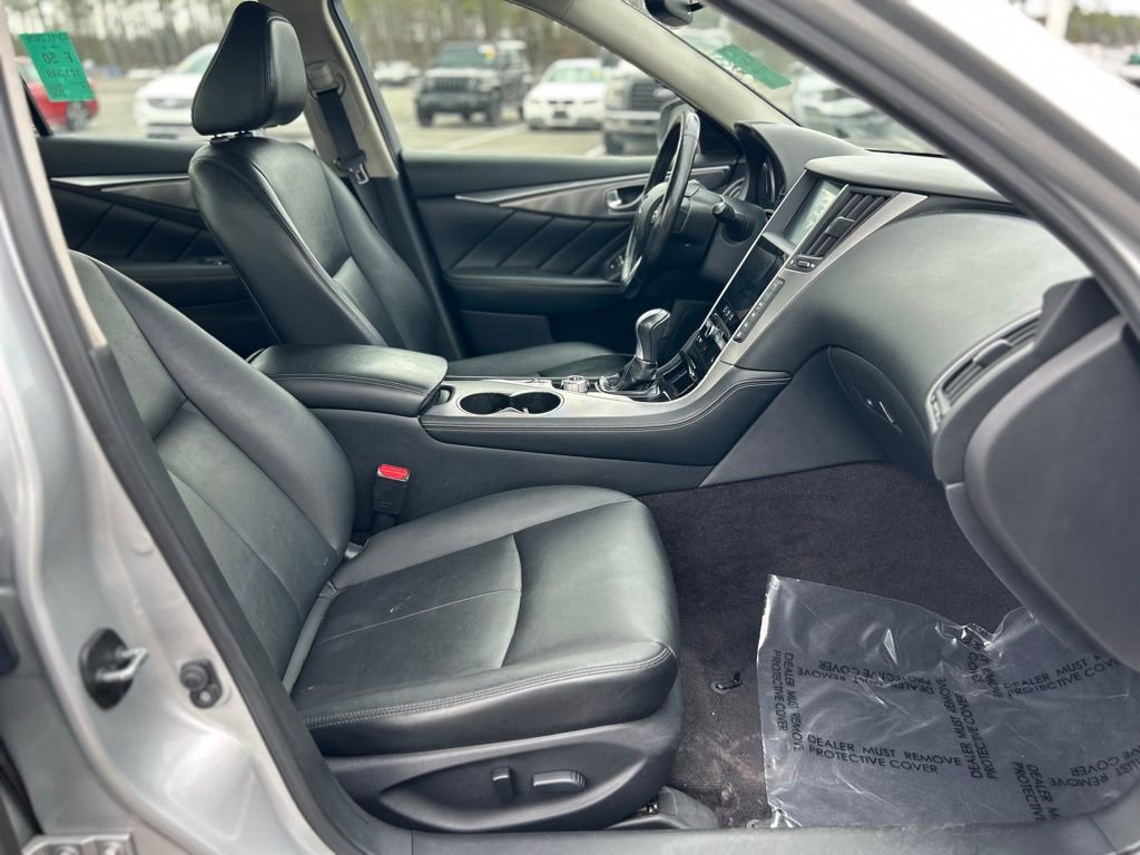 Used 2016 INFINITI Q50 Premium w/ 2.0T Premium Plus Package image 13