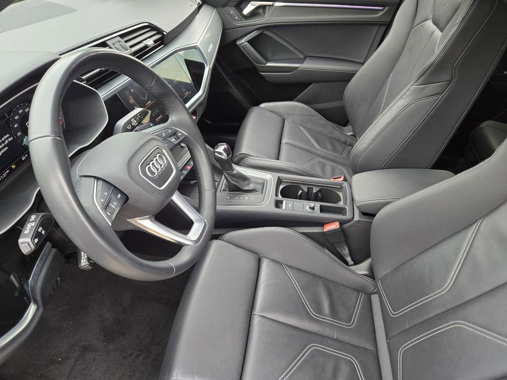 Certified 2023 Audi Q3 2.0T Premium Plus w/ Premium Plus Package AWD/4WD image 17