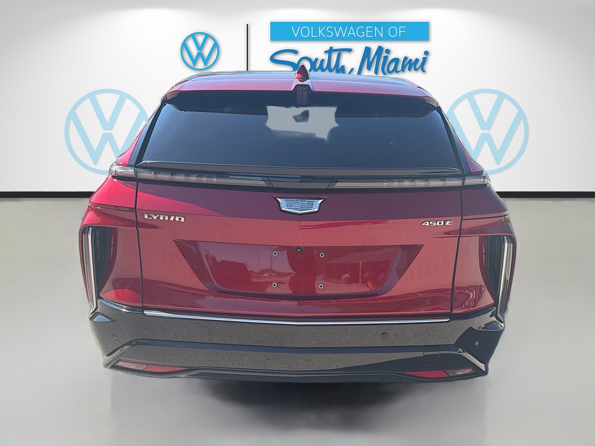 Used 2024 Cadillac Lyriq Luxury RWD image 6