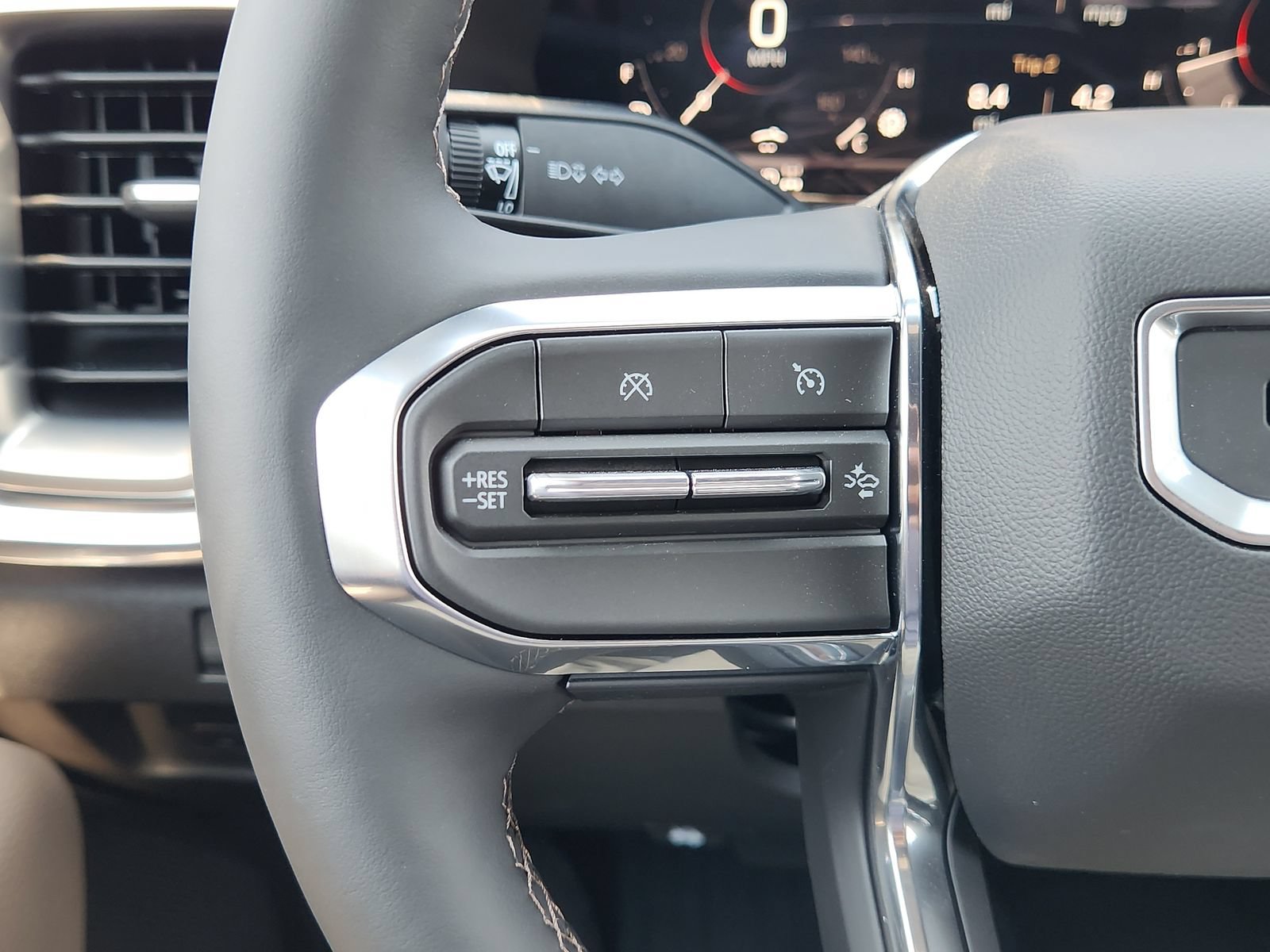 New 2026 GMC Canyon Denali AWD/4WD image 33