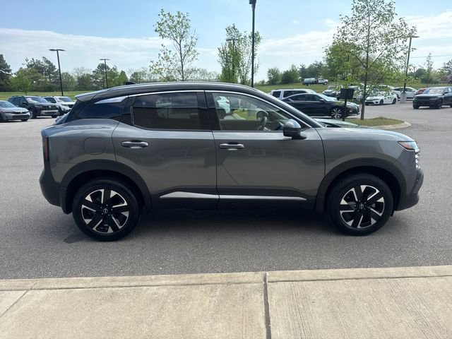 Used 2025 Nissan Kicks SR image 5