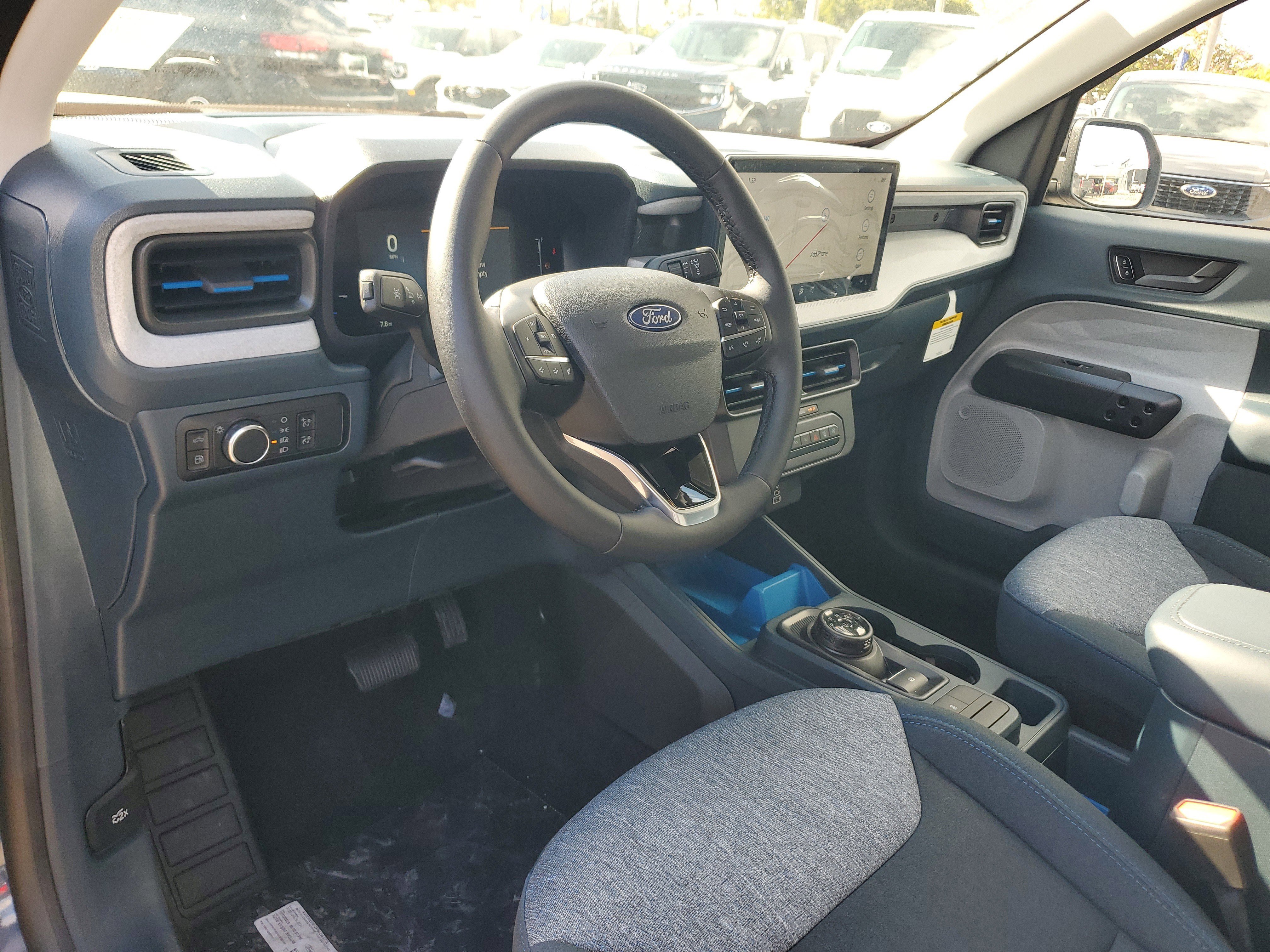 New 2026 Ford Maverick XLT w/ XLT Luxury Package FWD image 9