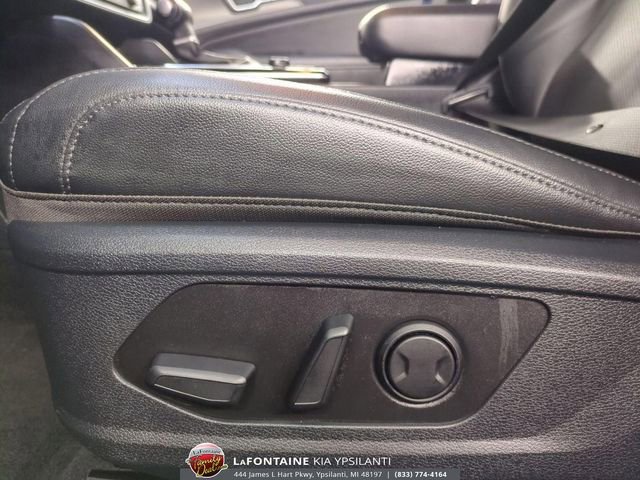 Certified 2025 Kia Sportage EX image 13