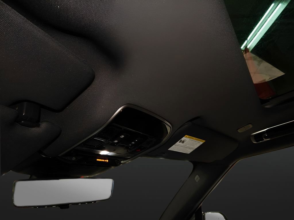 Used 2023 Land Rover Range Rover Sport SE Dynamic image 17