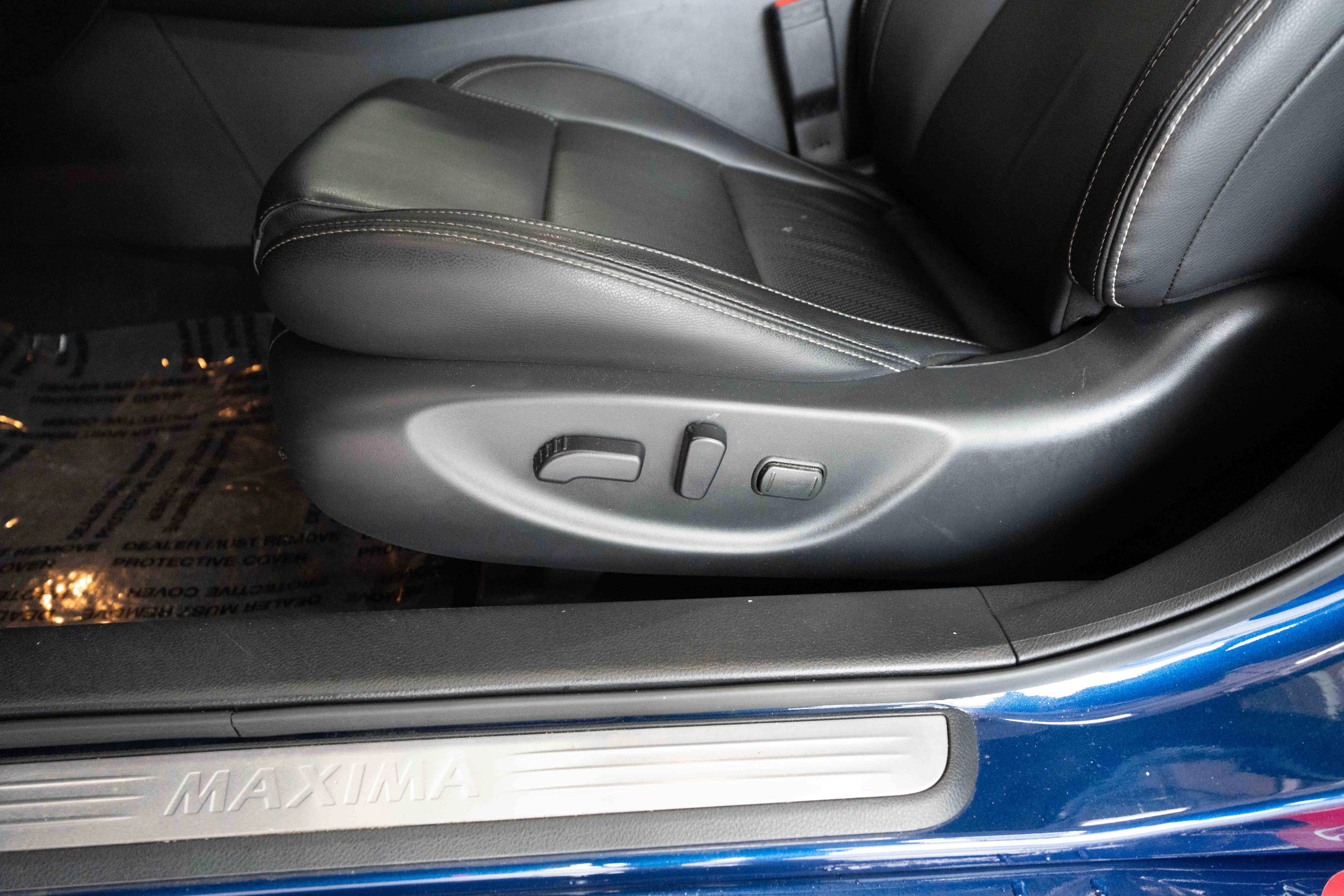 Used 2022 Nissan Maxima SV w/ Floor Mat Group image 12