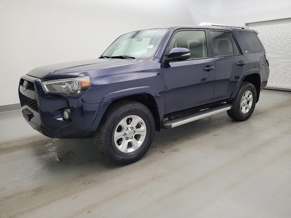 Used 2018 Toyota 4Runner SR5 Premium AWD/4WD image 2