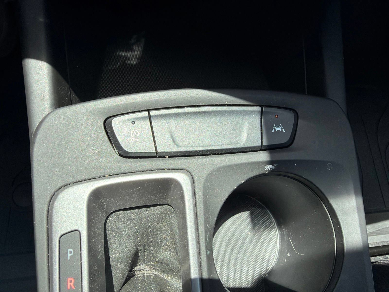 Used 2024 Chevrolet Trax LS w/ LS Convenience Package FWD image 17