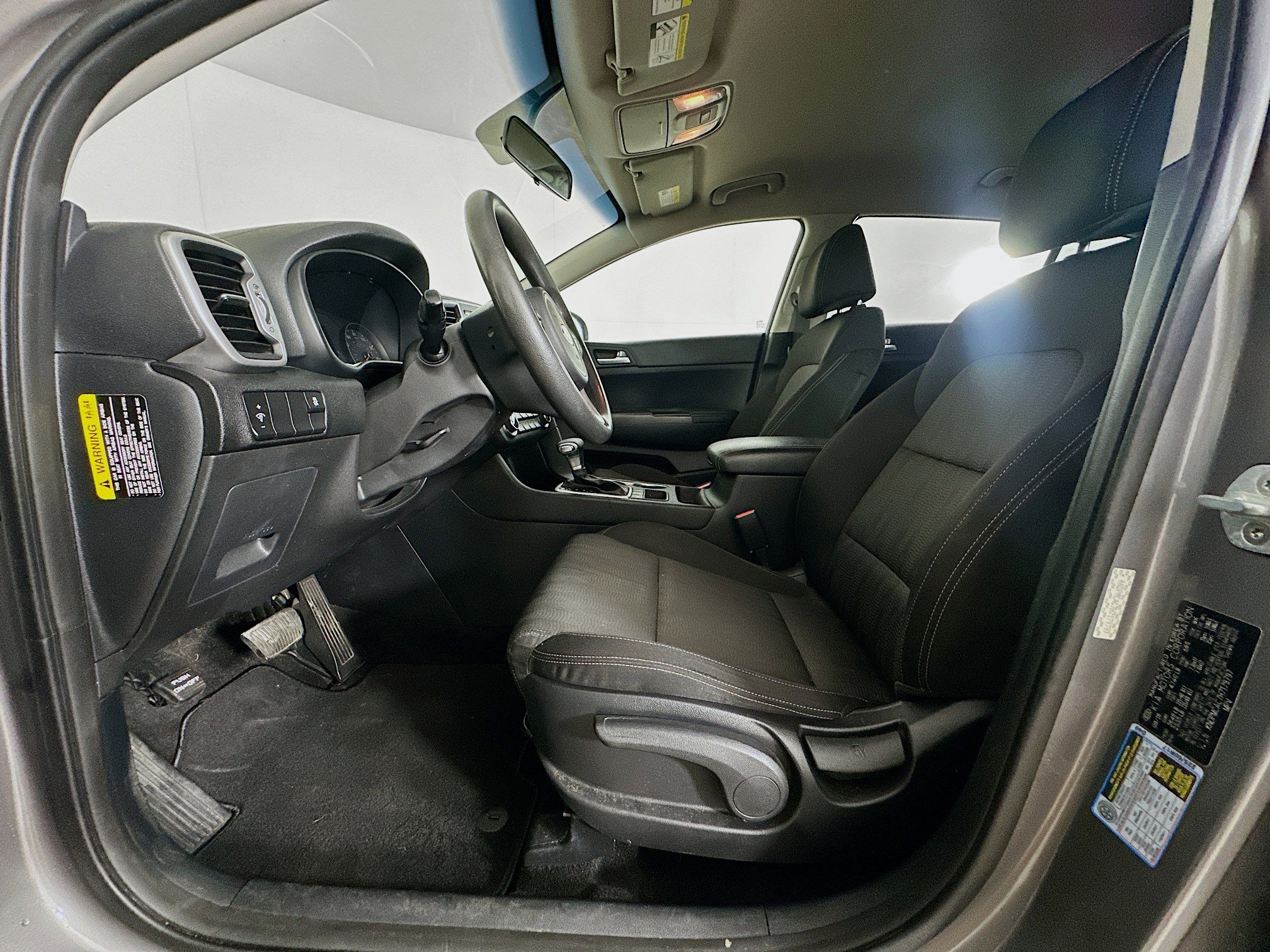 Used 2017 Kia Sportage LX image 13