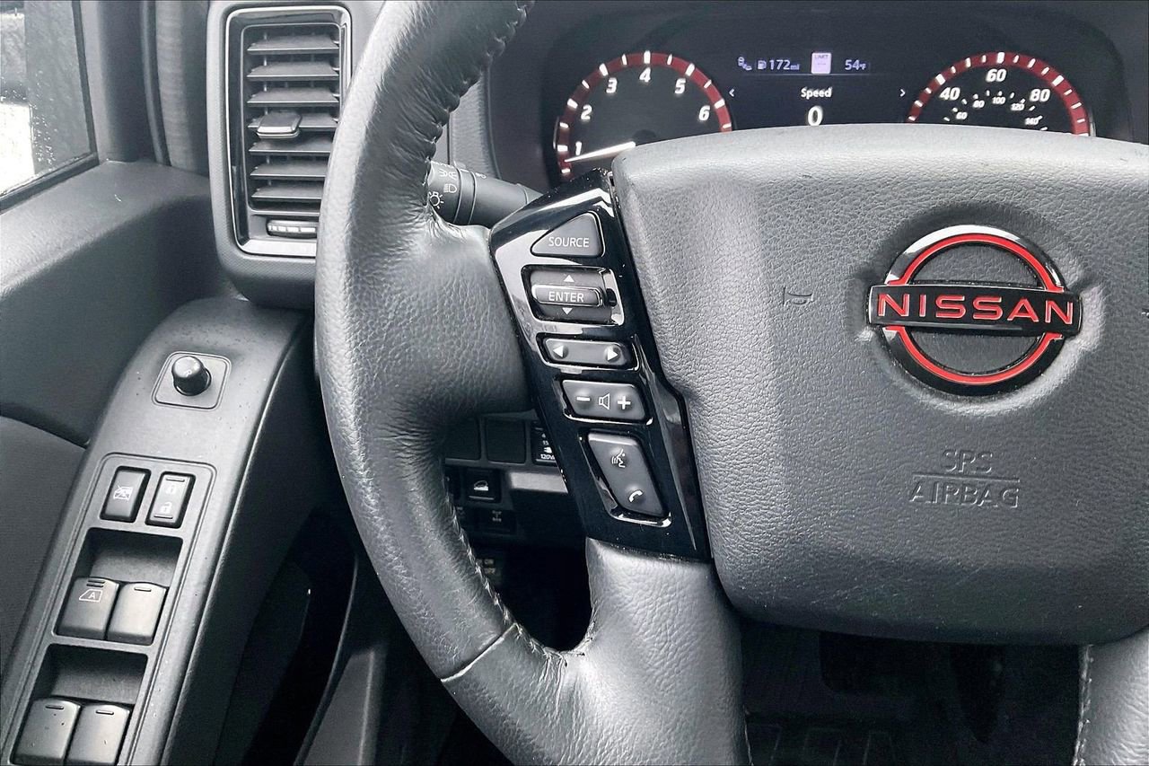 Used 2022 Nissan Frontier PRO-4X w/ Pro-4X Premium Package image 31