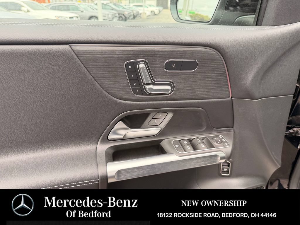 New 2026 Mercedes-Benz GLB 250 4MATIC image 8