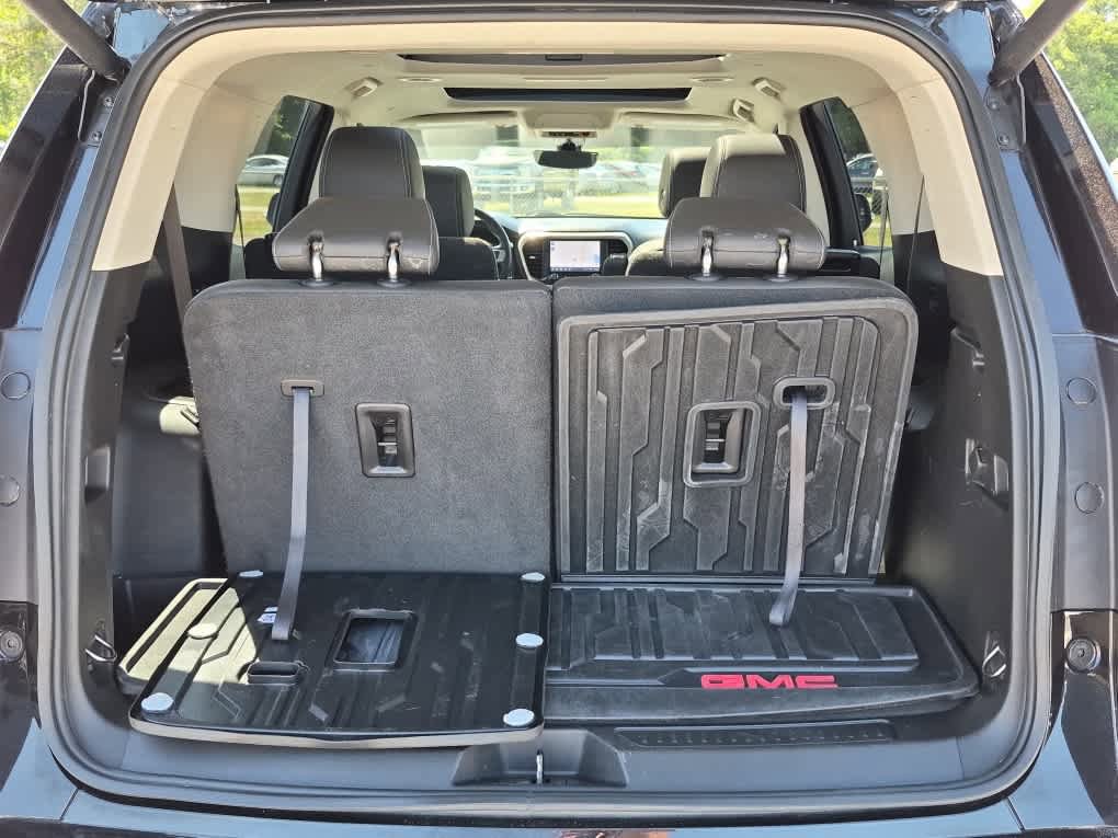 Used 2023 GMC Acadia Denali w/ Denali Ultimate Package AWD/4WD image 26
