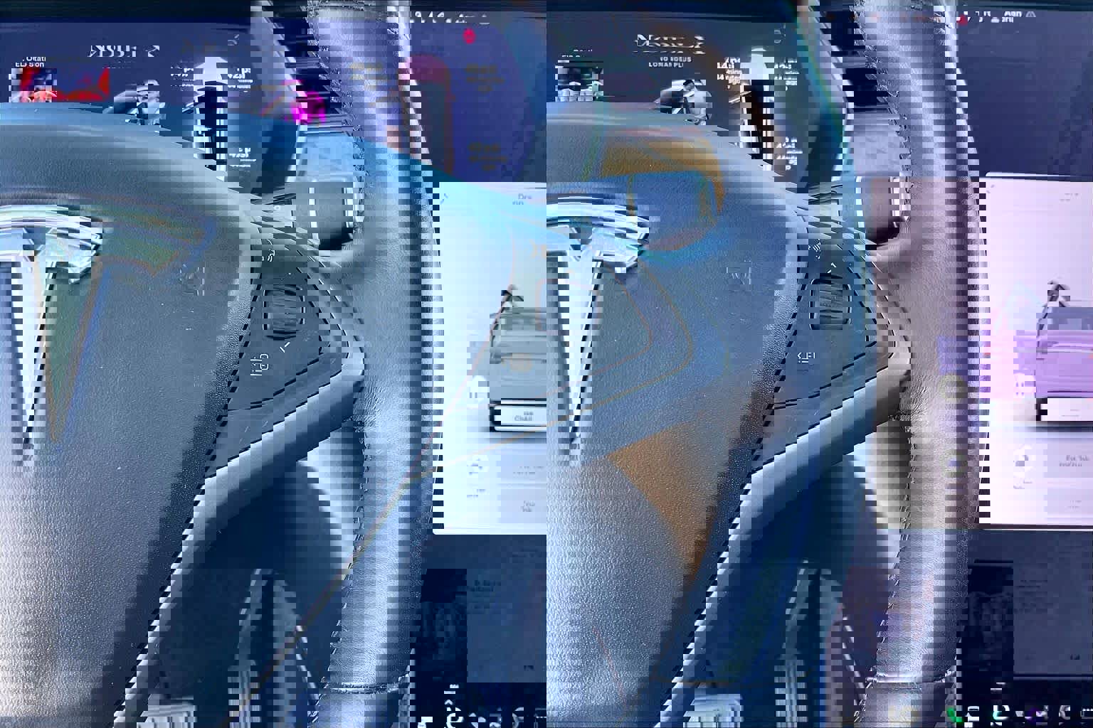 Used 2021 Tesla Model X Long Range image 23