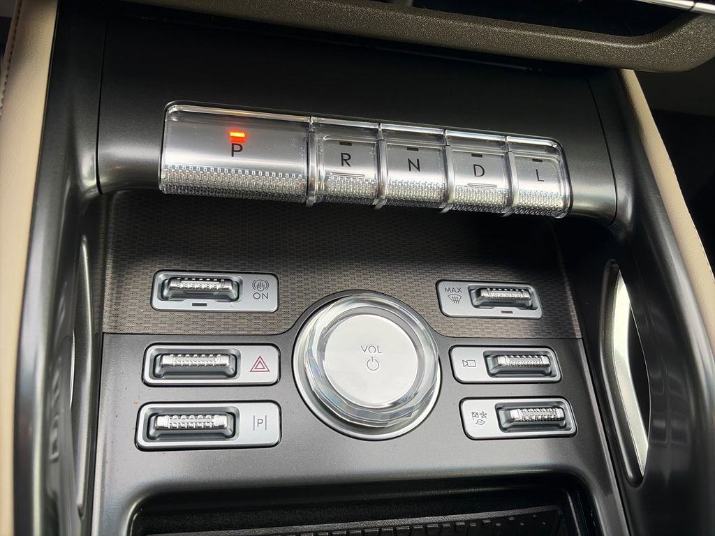 Used 2025 Lincoln Nautilus Premier w/ Equipment Group 102A image 24