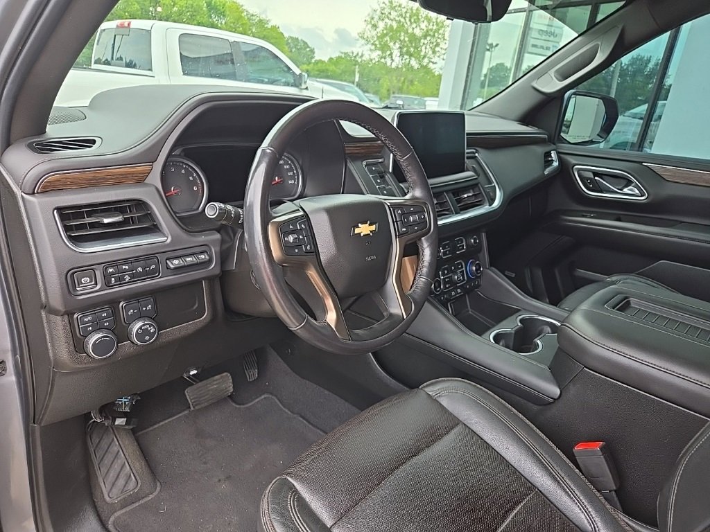 Used 2021 Chevrolet Tahoe High Country image 3