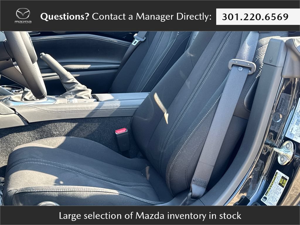 New 2026 MAZDA MX-5 Miata Club w/ Interior Package RWD image 6