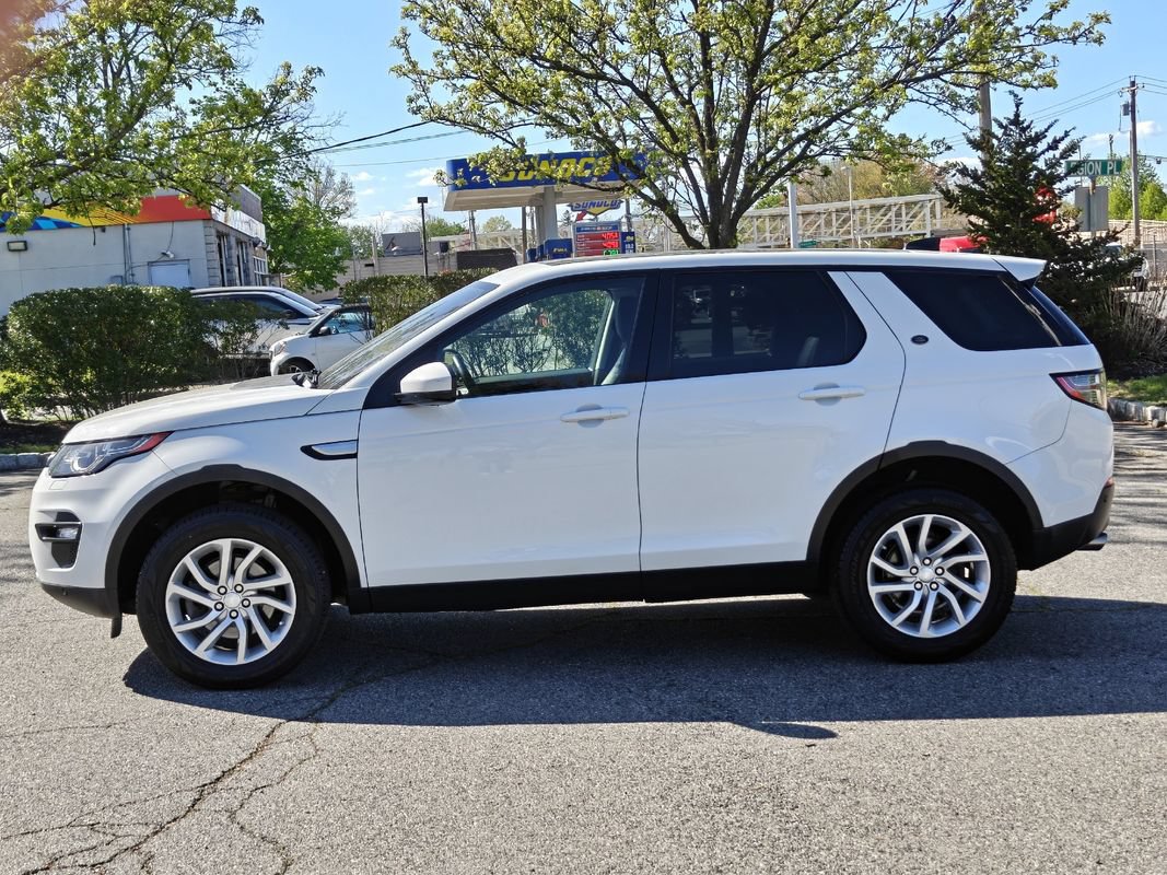 Used 2019 Land Rover Discovery Sport HSE AWD/4WD image 7