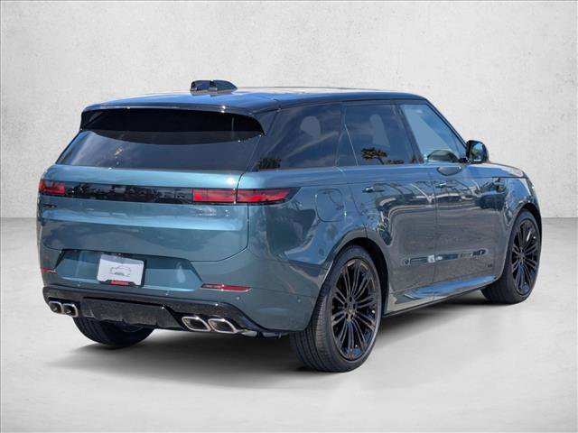 New 2026 Land Rover Range Rover Sport Dynamic SE AWD/4WD image 2