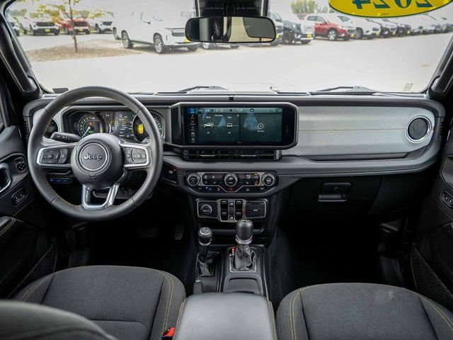 Used 2024 Jeep Wrangler Unlimited Sahara image 22