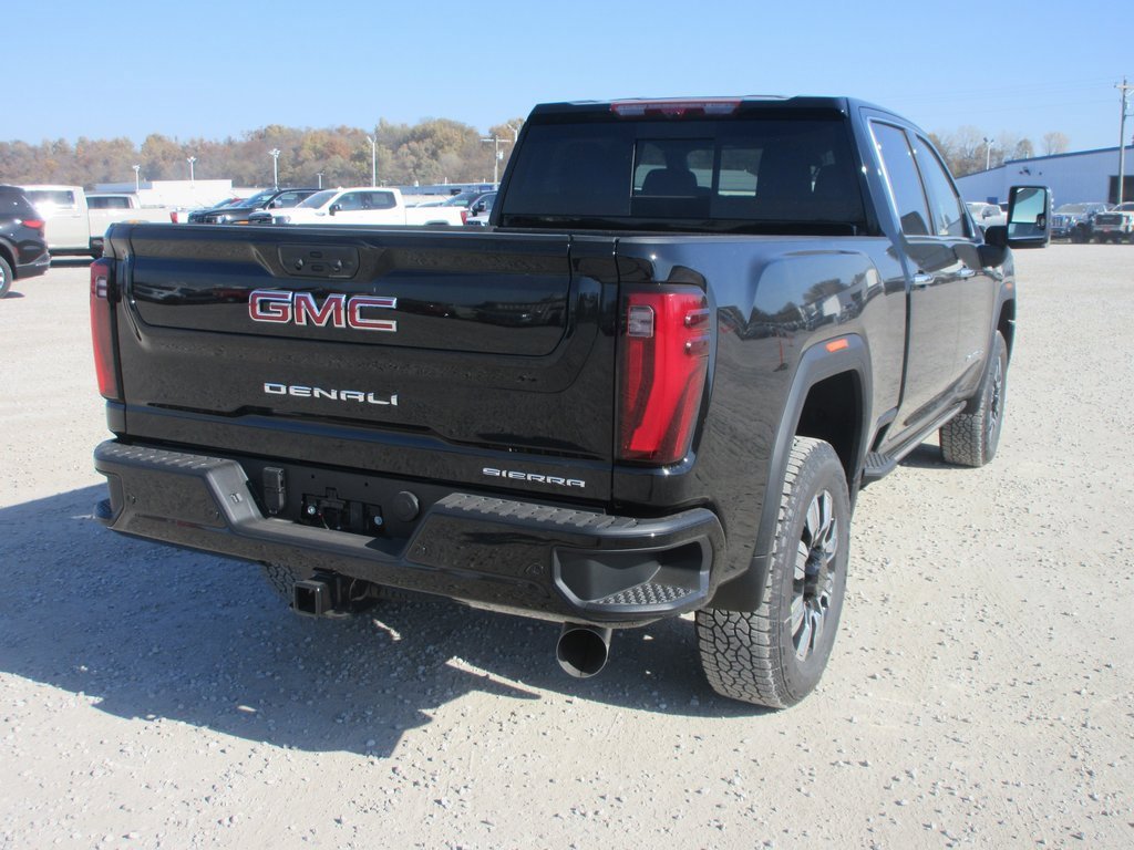 New 2026 GMC Sierra 2500 Denali w/ Denali Reserve Package image 5