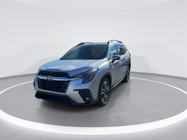 Used 2023 Subaru Ascent Limited image 3