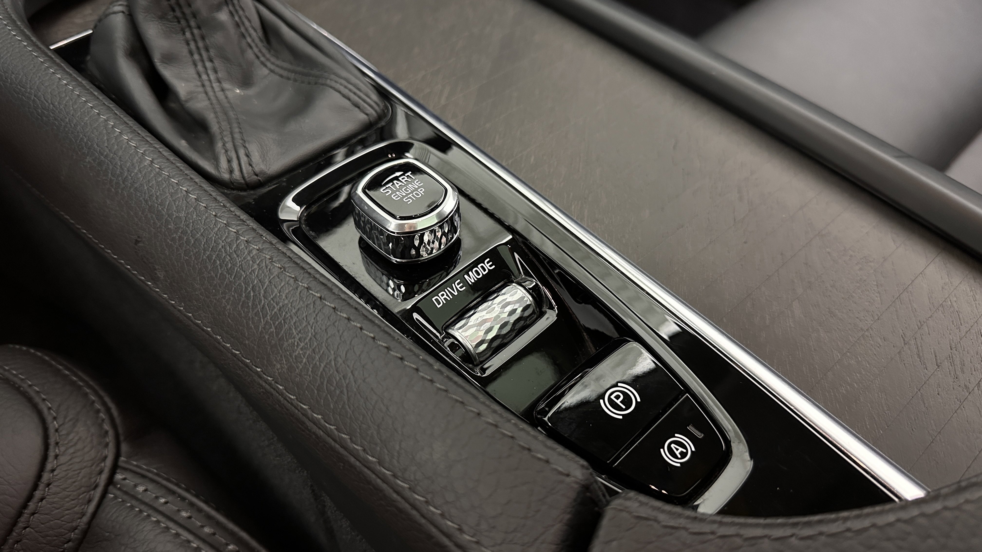 Used 2019 Volvo V90 T6 Cross Country w/ Advanced Package AWD/4WD image 15