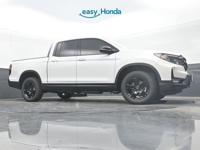 Used 2025 Honda Ridgeline Black Edition image 27