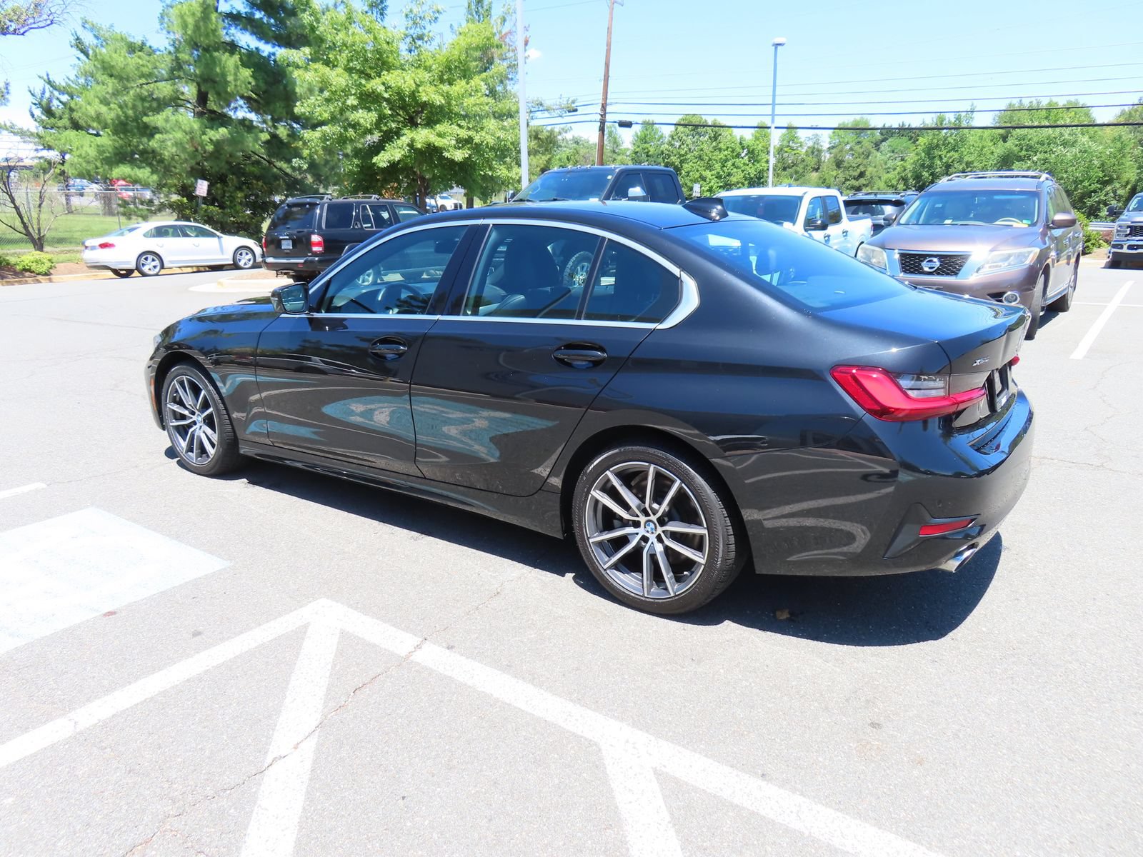 Used 2022 BMW 330i xDrive Sedan w/ Driving Assistance Package AWD/4WD image 6