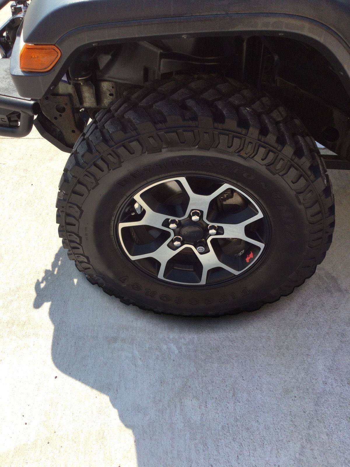 Used 2018 Jeep Wrangler Unlimited Rubicon AWD/4WD image 12