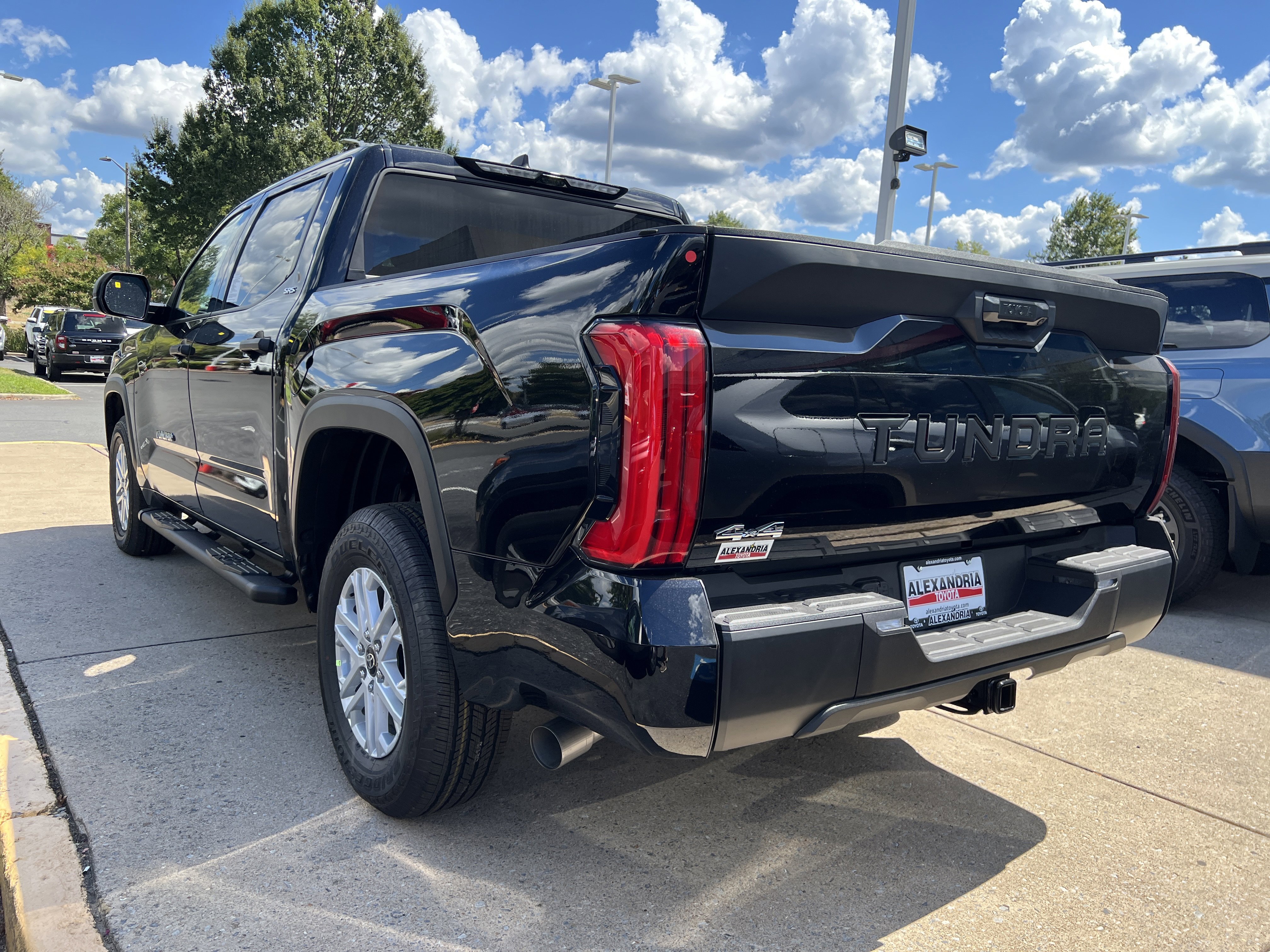 New 2026 Toyota Tundra SR5 image 4