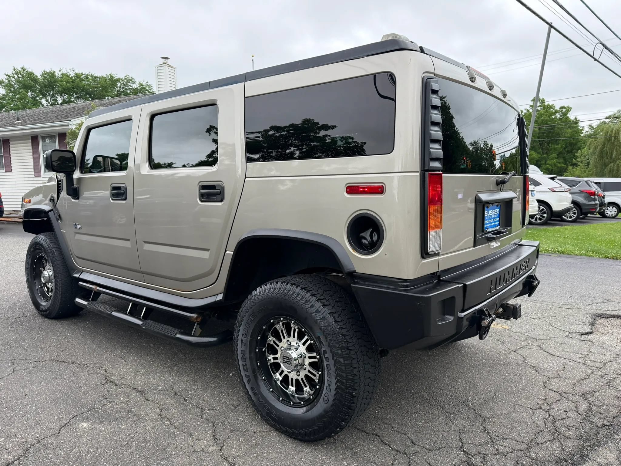 Used 2004 HUMMER H2 AWD/4WD image 4