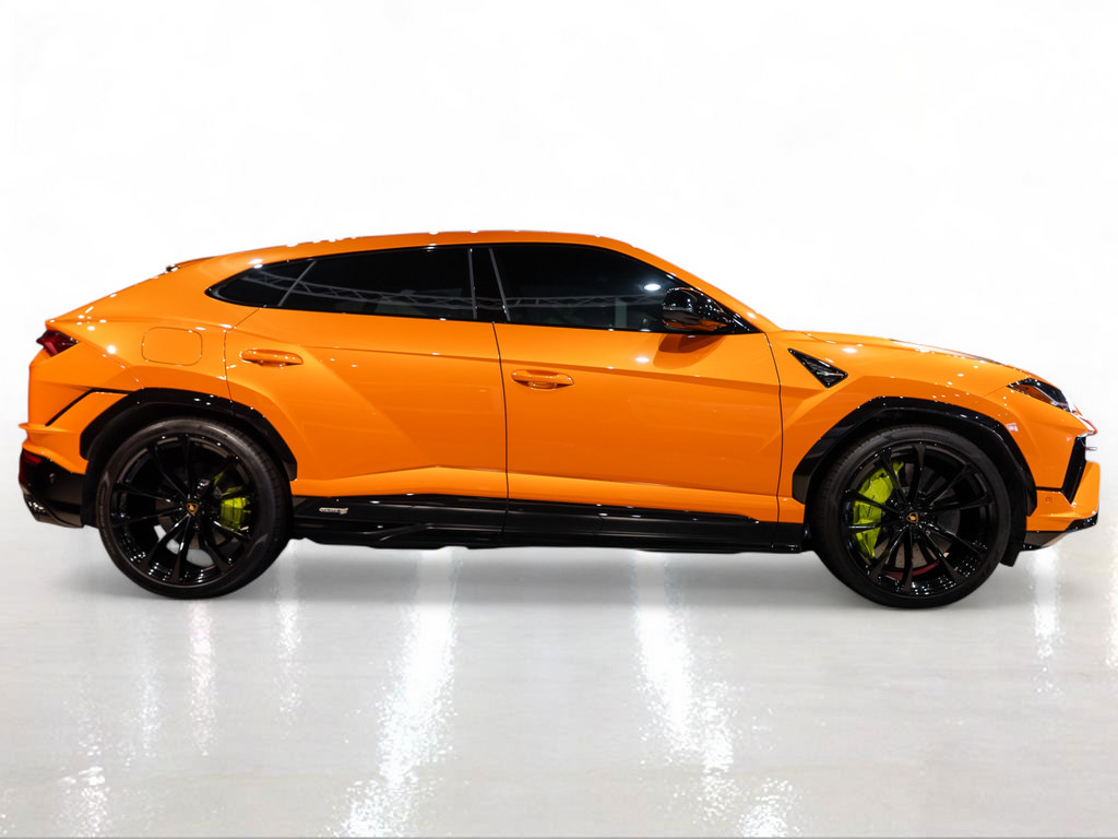 Used 2024 Lamborghini Urus S AWD/4WD image 9