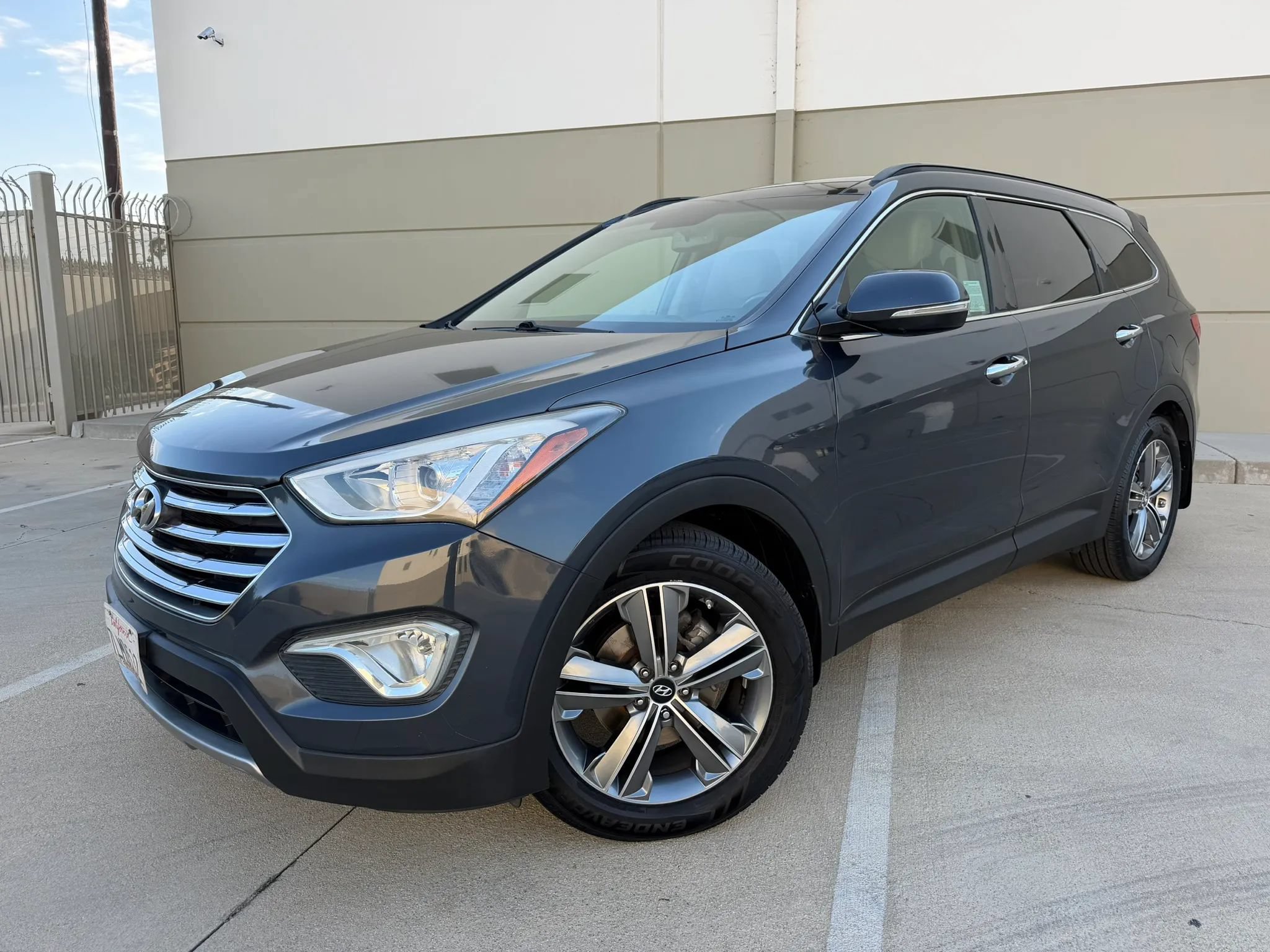 Used 2015 Hyundai Santa Fe GLS w/ Option Group 03