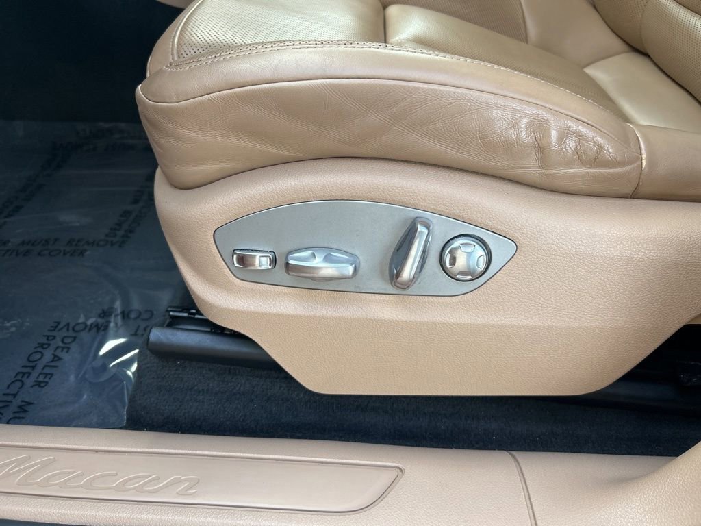 Used 2020 Porsche Macan image 42