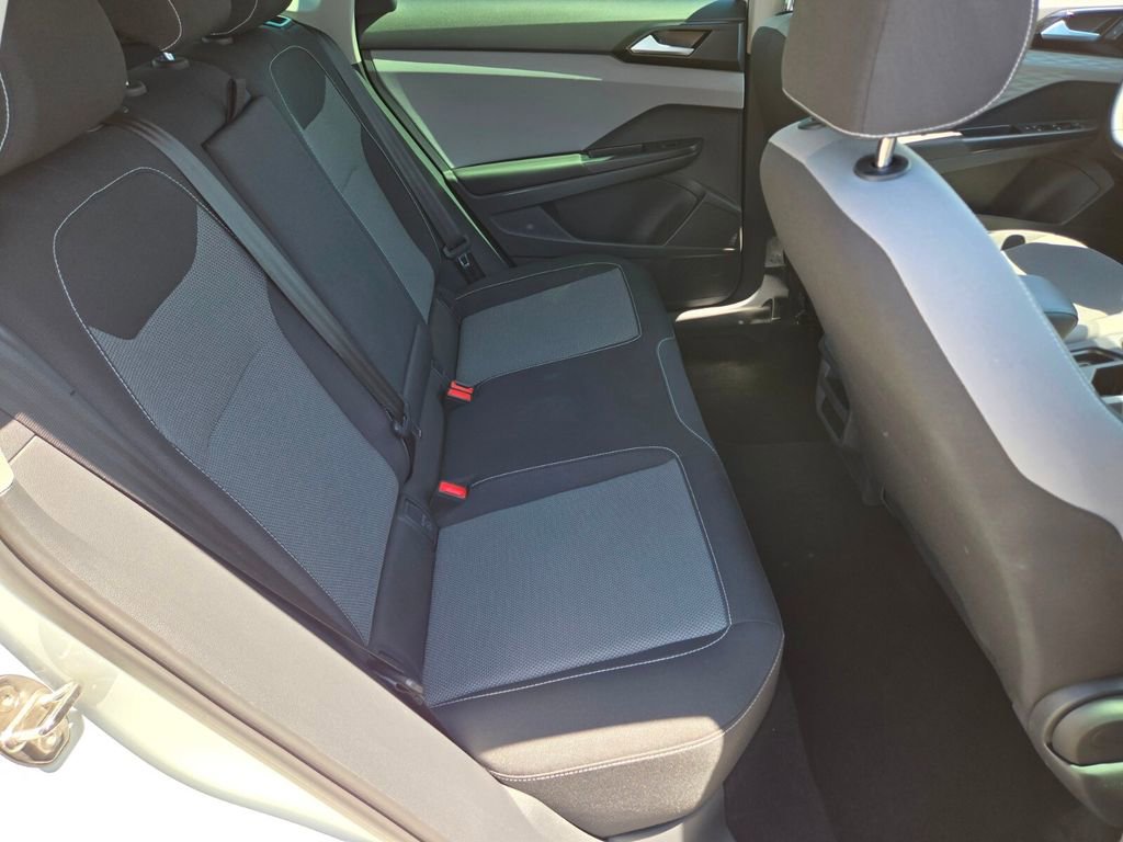 Certified 2023 Volkswagen Taos S FWD image 12