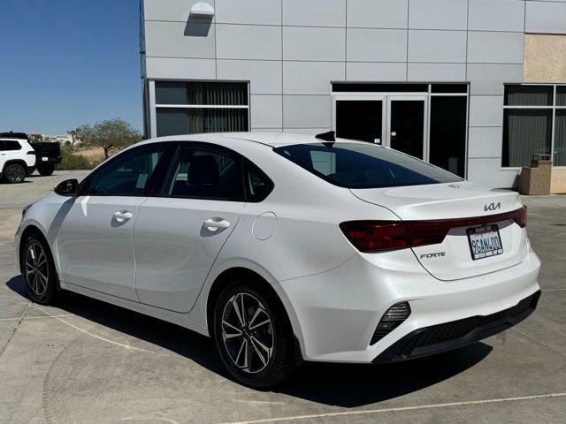Used 2023 Kia Forte LXS w/ LXS Technology Package image 4