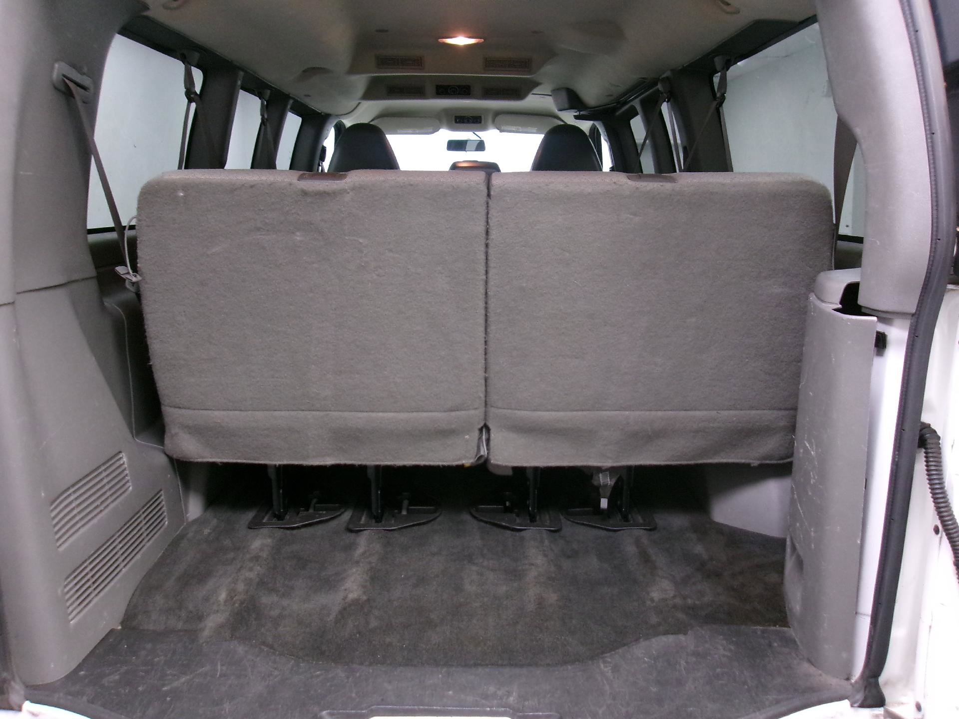 Used 2013 Chevrolet Express 3500 LT w/ LT Preferred Equipment Group RWD image 14