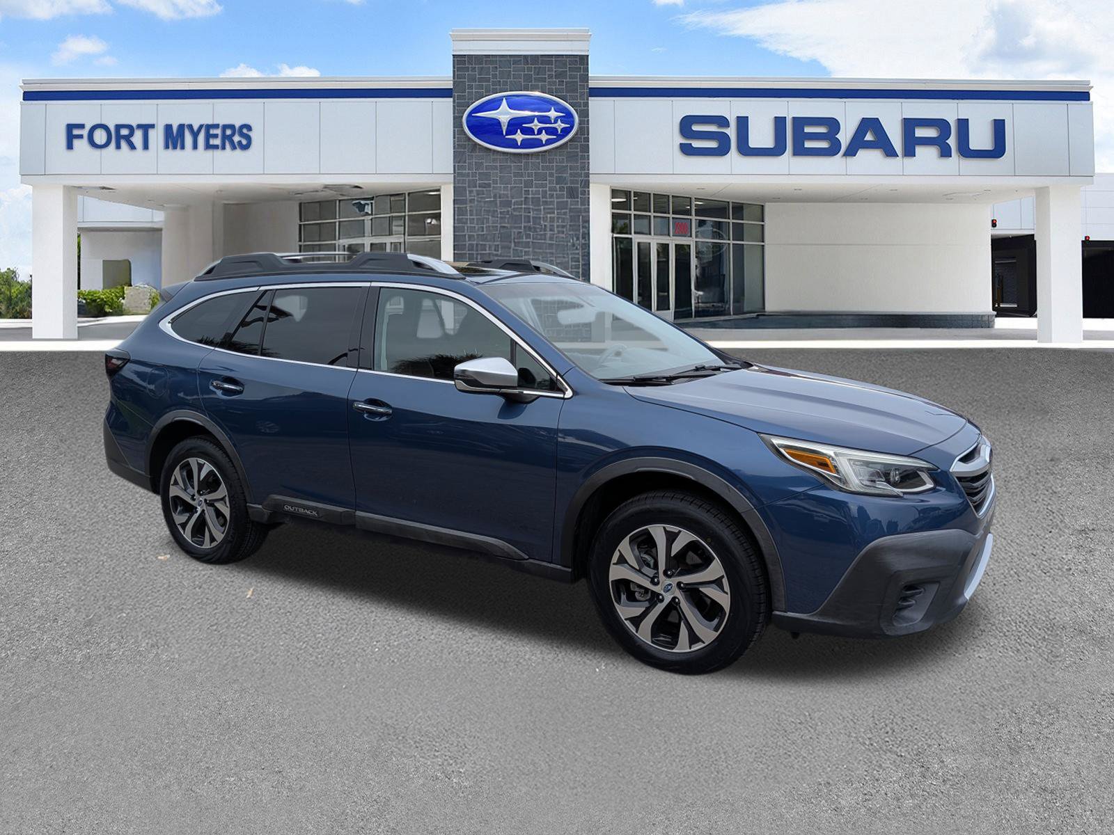 Used 2020 Subaru Outback Touring XT AWD/4WD image 2