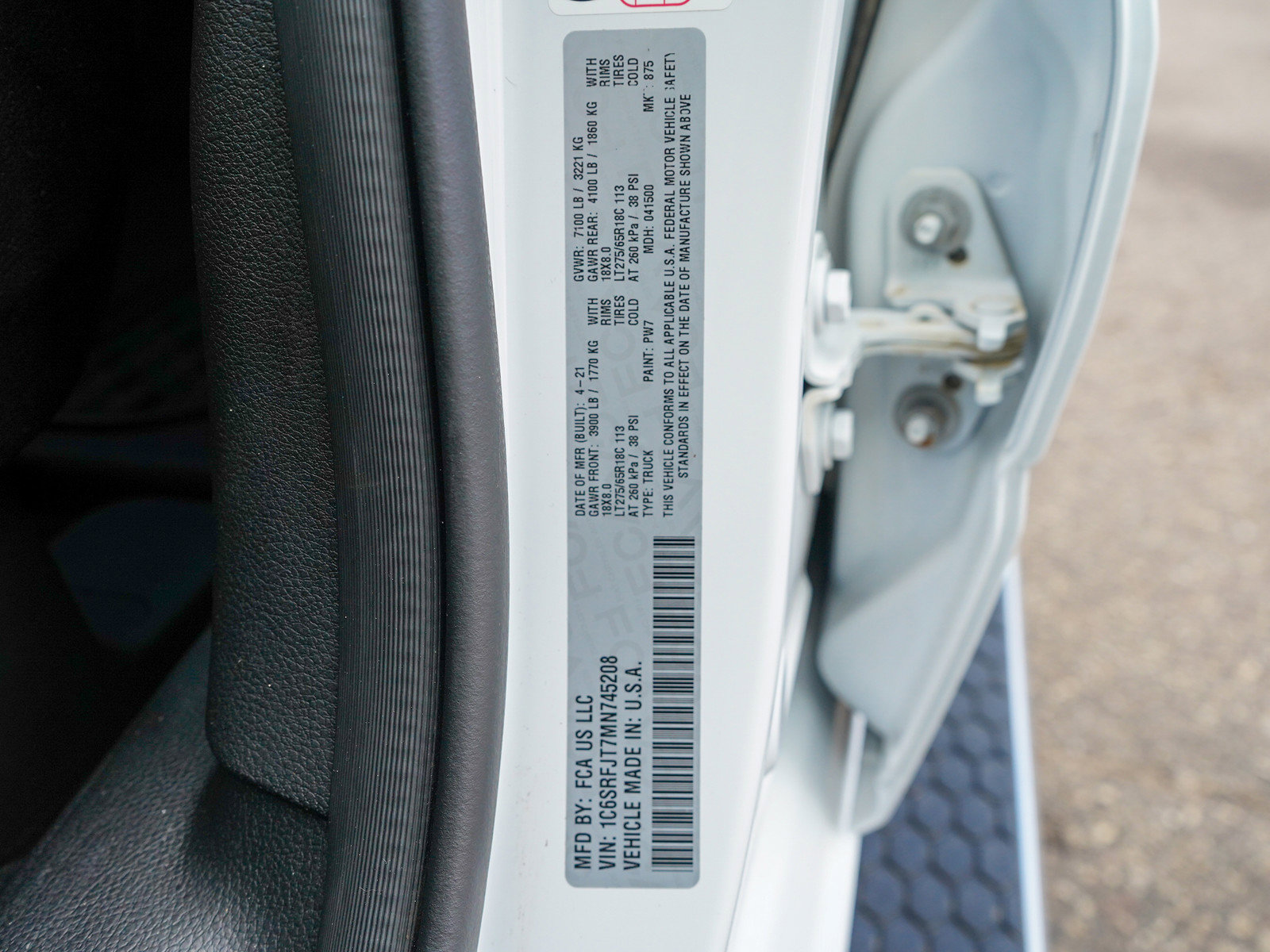 Used 2021 RAM 1500 Laramie image 32