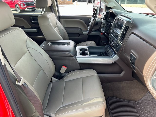 Used 2017 Chevrolet Silverado 3500 LTZ w/ Duramax Plus Package image 35