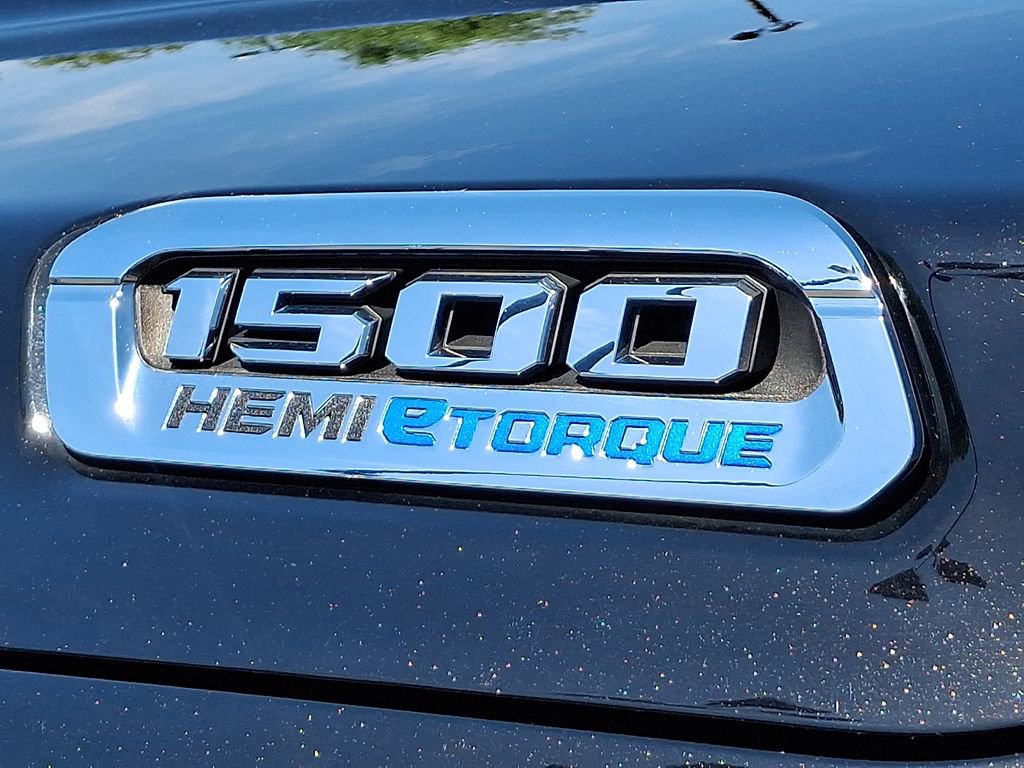 Used 2022 RAM 1500 Big Horn AWD/4WD image 32