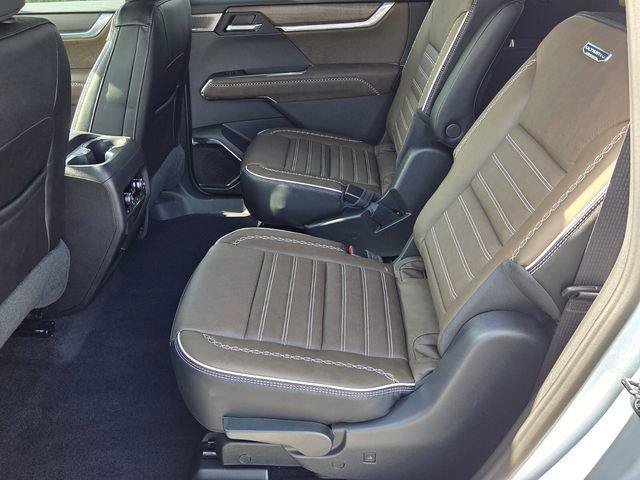 New 2026 GMC Acadia Denali Ultimate FWD image 10